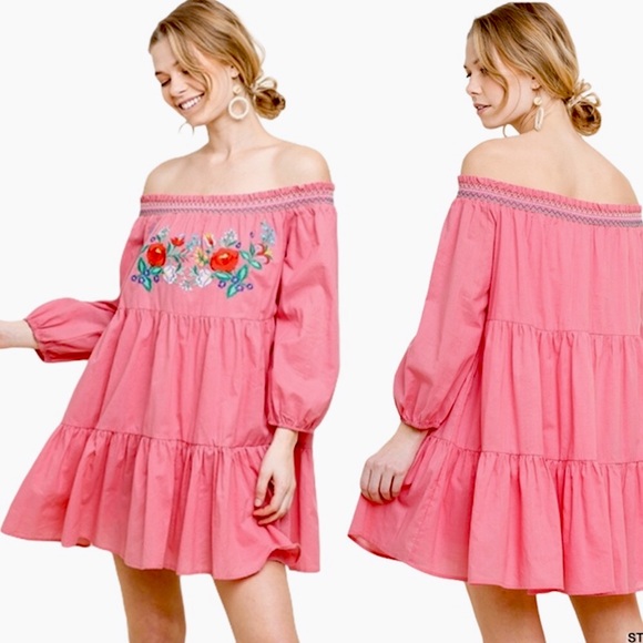 COPY - Umgee Pink Embroidered Cold Shoulder Dress Size Small $35 - Picture 4 of 5
